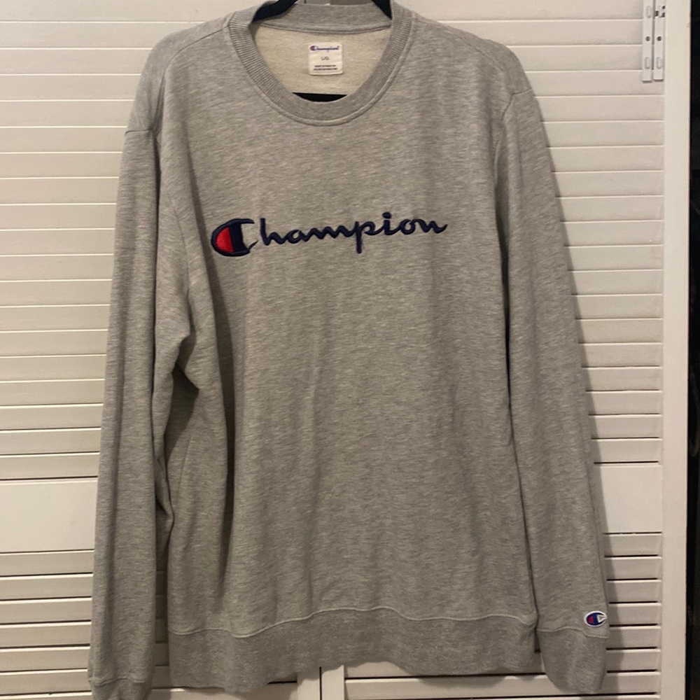 Grwy Champion sweatshirt. Size large.